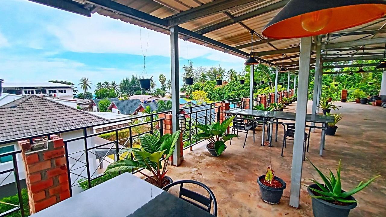 Moonrise Villa Chumphon Exterior photo